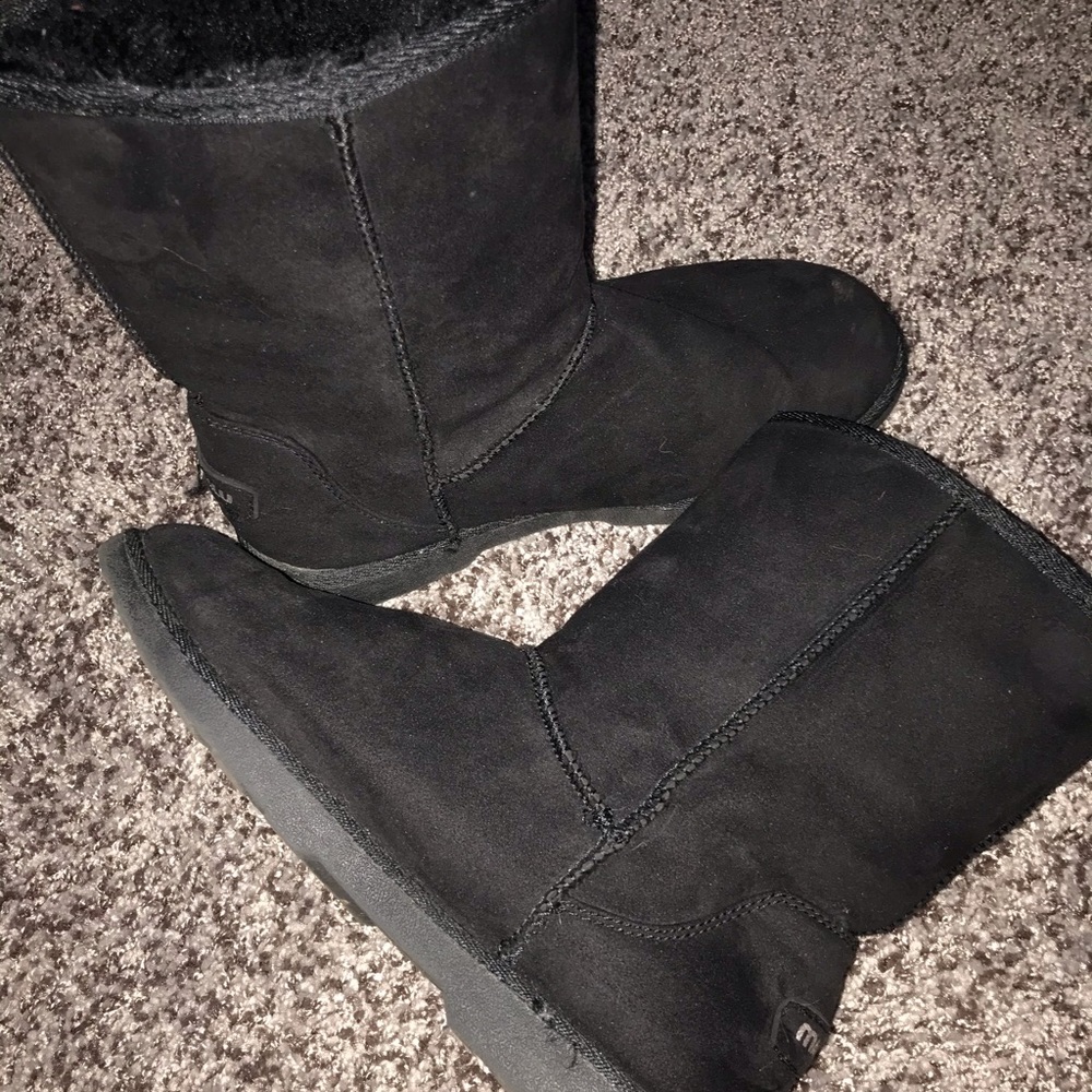 Black Boots